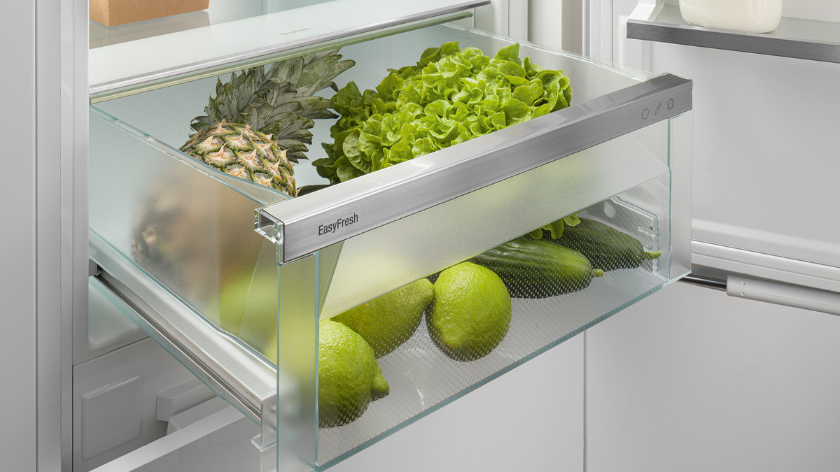 IRe 4021 Plus Integrierbarer Kühlschrank mit EasyFresh - Liebherr