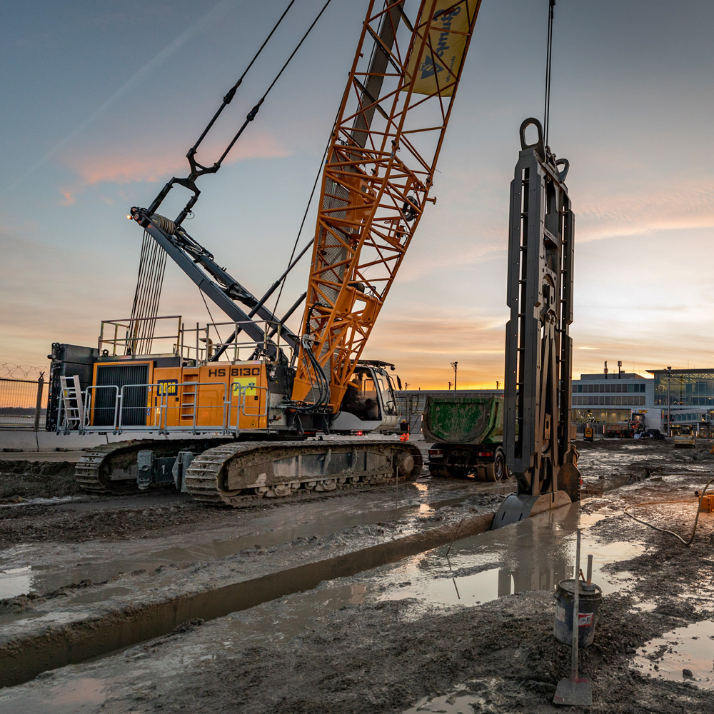 NZG Model Liebherr HS8130 Cable - 1046