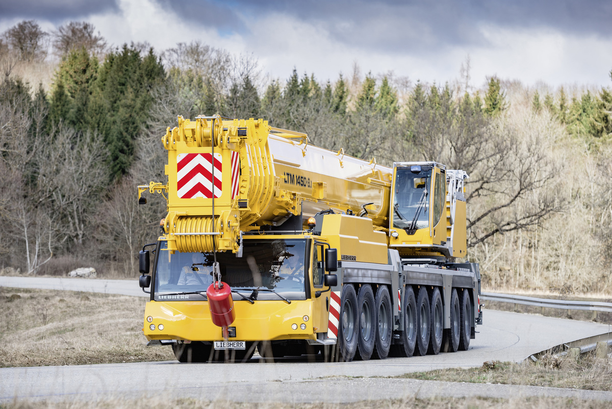 LTM 1450-8.1 Mobile crane - Liebherr