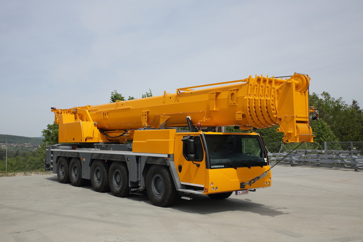 オールテレーンクレーン LTM1250NX - Liebherr