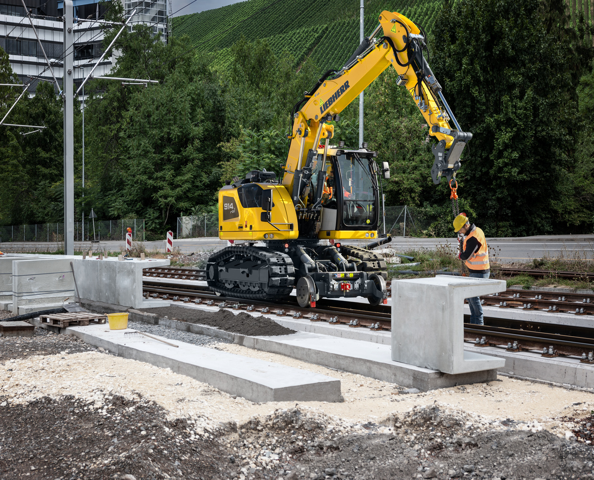 R 914 Rail Litronic Liebherr