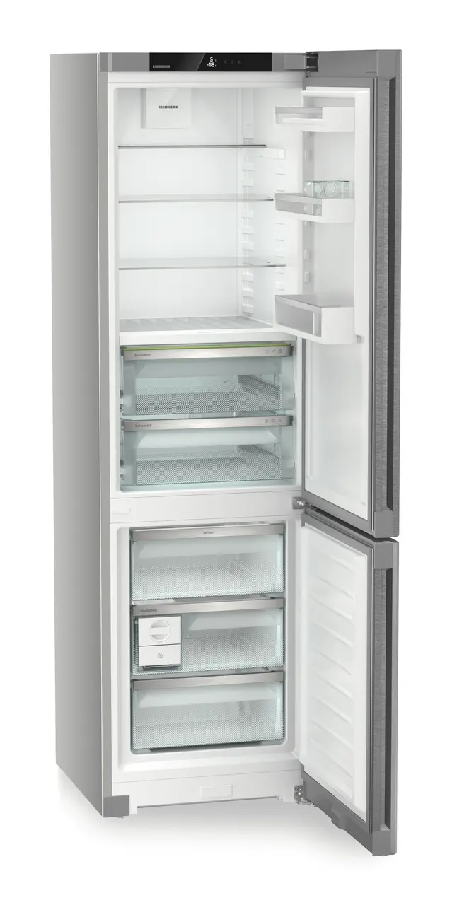 Immagine del prodotto, Prospettiva: Inclinato aperto vuoto, Combinato frigo-congelatore con BioFresh e NoFrost, Colore della struttura: argento, Colore della porta: acciaio inox