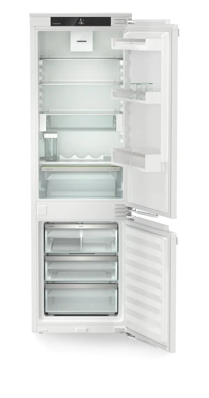 Product image, Perspective: straight open empty, Integrable fridge-freezer with EasyFresh and NoFrost