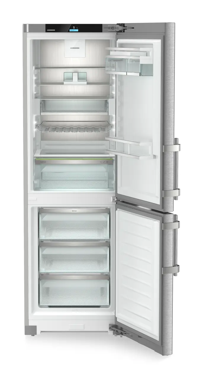 Product image, Perspective: straight open empty, Combined fridge-freezer with EasyFresh and NoFrost, Casing colour: silver, Door colour: stainless steel