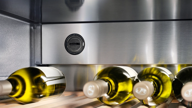 Filtar s aktivnim ugljenom