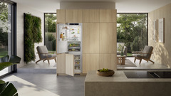 Product image, Perspective: milieu, Combined refrigerator-freezer with BioFresh for integrated use