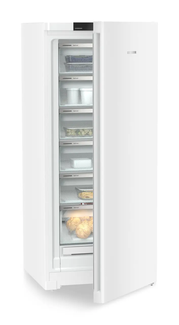 Produkt-Bild, Perspektive: schräg halb offen dekoriert, Standgefrierschrank mit NoFrost, Gehäusefarbe: Weiß, Türfarbe: Weiß