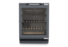 Изображение на продукта, Перспектива: Отпред, затворен, празен, Хладилник за вино, подходящ за монтаж под плота, за темпериране на вино, Цвят на корпуса: Антрацит, Цвят на вратата: Антрацит