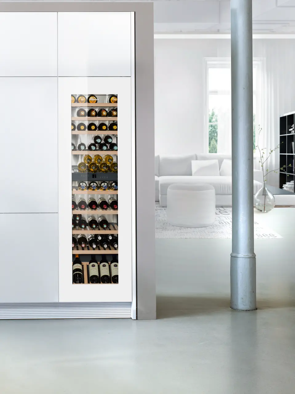 Product image, Perspective: milieu, Built-in multi-temperature wine cabinet, Casing colour: silver, Door colour: white
