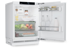 Produkt-Bild, Perspektive: schräg offen dekoriert, Unterbaufähiger Kühlschrank mit EasyFresh