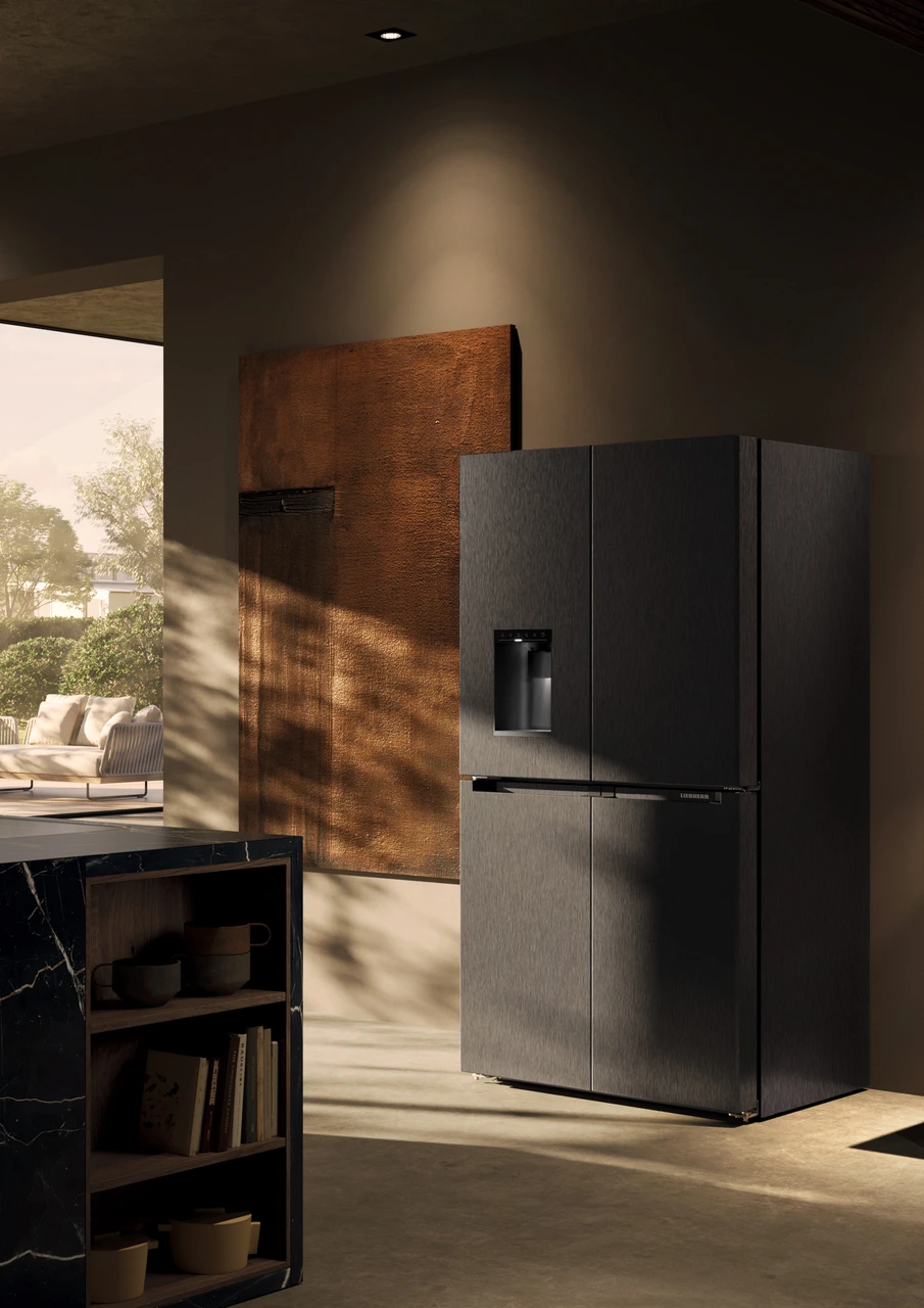 Termékkép, Perspektíva: Környezet, 4 ajtós francia ajtós hűtő-fagyasztó víz- és jégkocka adagolóval