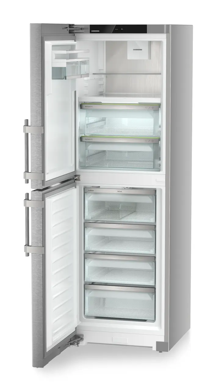 Product image, Perspective: oblique open empty, Combination with NoFrost freezer compartment and full-space BioFresh, Casing colour: silver, Door colour: stainless steel