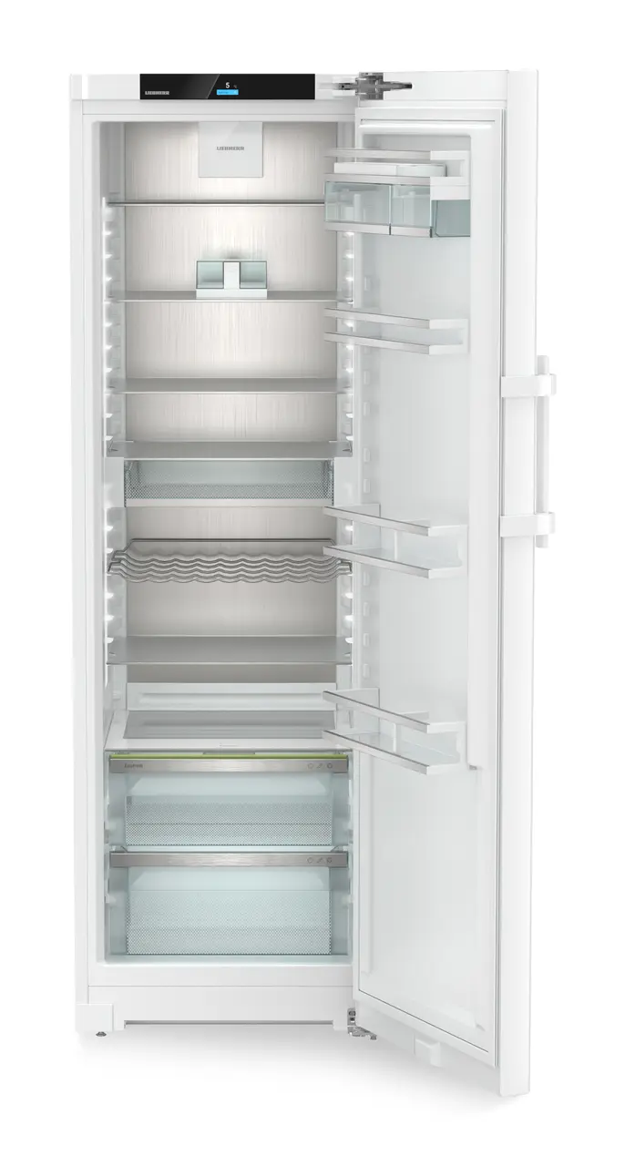 Produktbild, Perspektiv: Framifrån, öppen, tom, Fristående kylskåp med EasyFresh, Färg på hölje: Vit, Färg på dörr: Vit