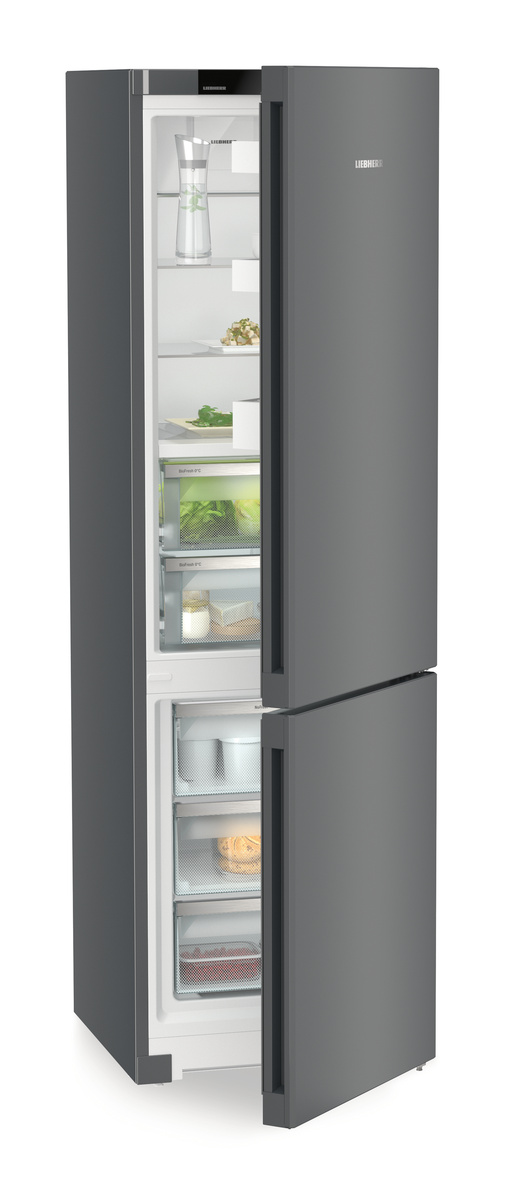 CBNdgc 5723 plus BioFresh NoFrost Fridge-freezer with BioFresh and