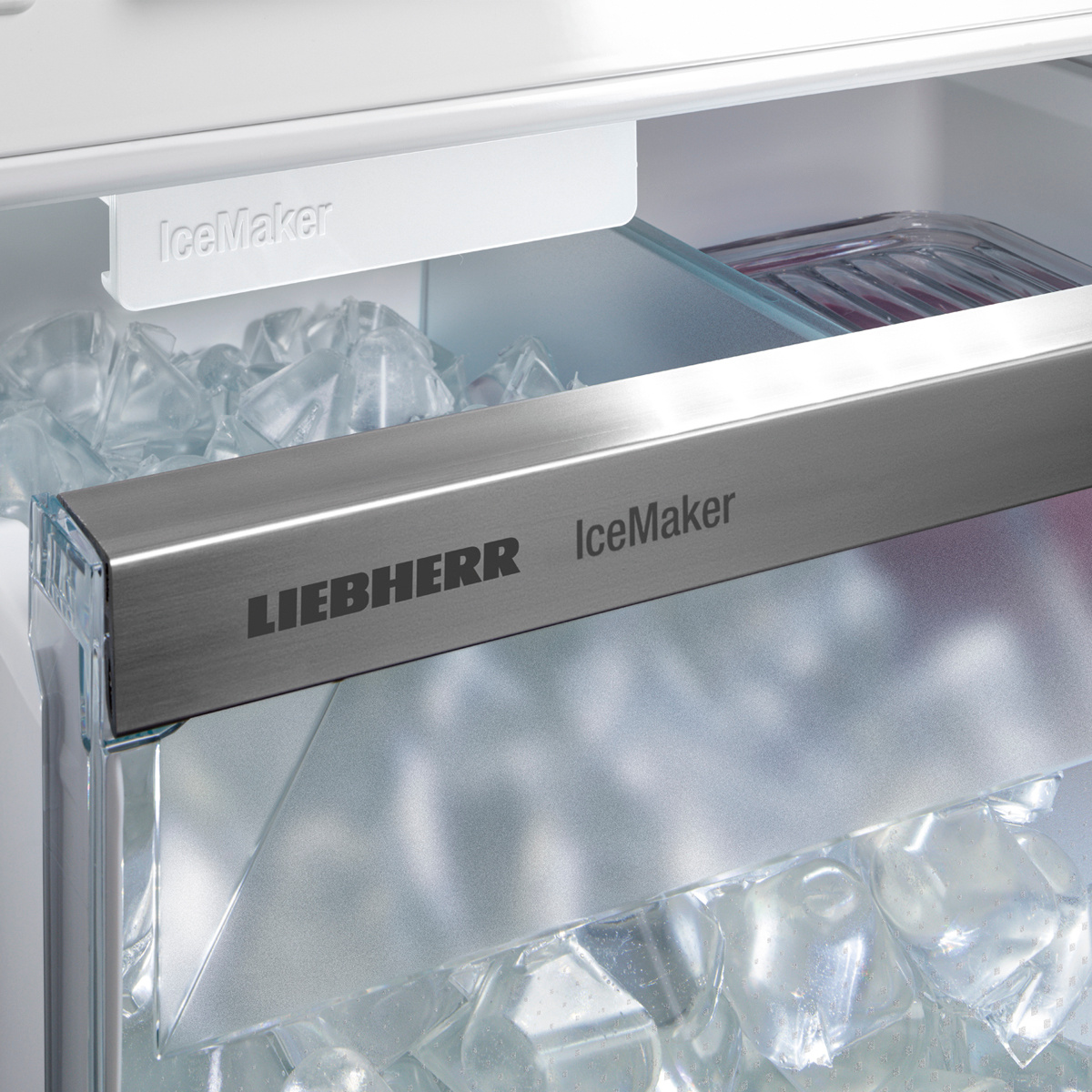 IceMaker s pevnou přípojkou vody