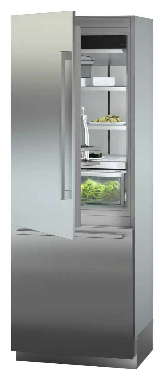 Product image, Perspective: oblique half-open decorated, Combined refrigerator-freezer with BioFresh and NoFrost for integrated use