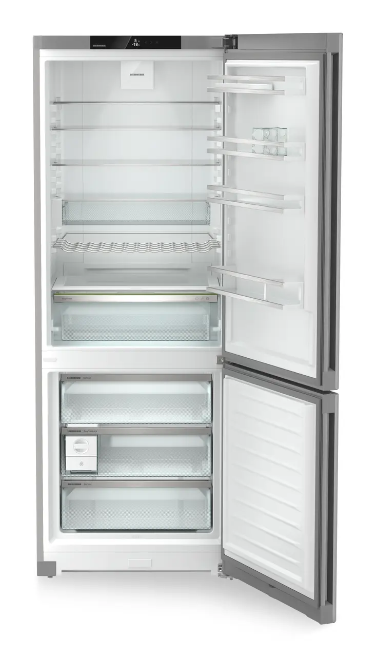 Product image, Perspective: straight open empty, Combined fridge-freezers with EasyFresh and NoFrost, Casing colour: silver, Door colour: Steelfinish