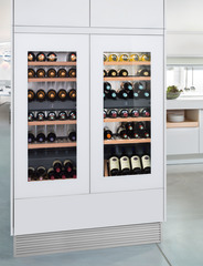 Product image, Perspective: milieu, Built-in multi-temperature wine cabinet, Casing colour: silver, Door colour: white