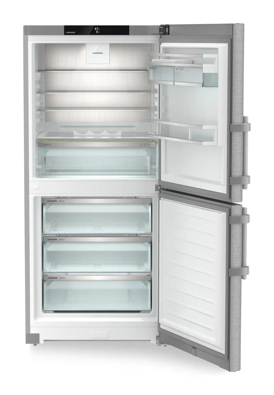 Product image, Perspective: straight open empty, Combined fridge-freezers with EasyFresh and NoFrost, Casing colour: silver, Door colour: stainless steel