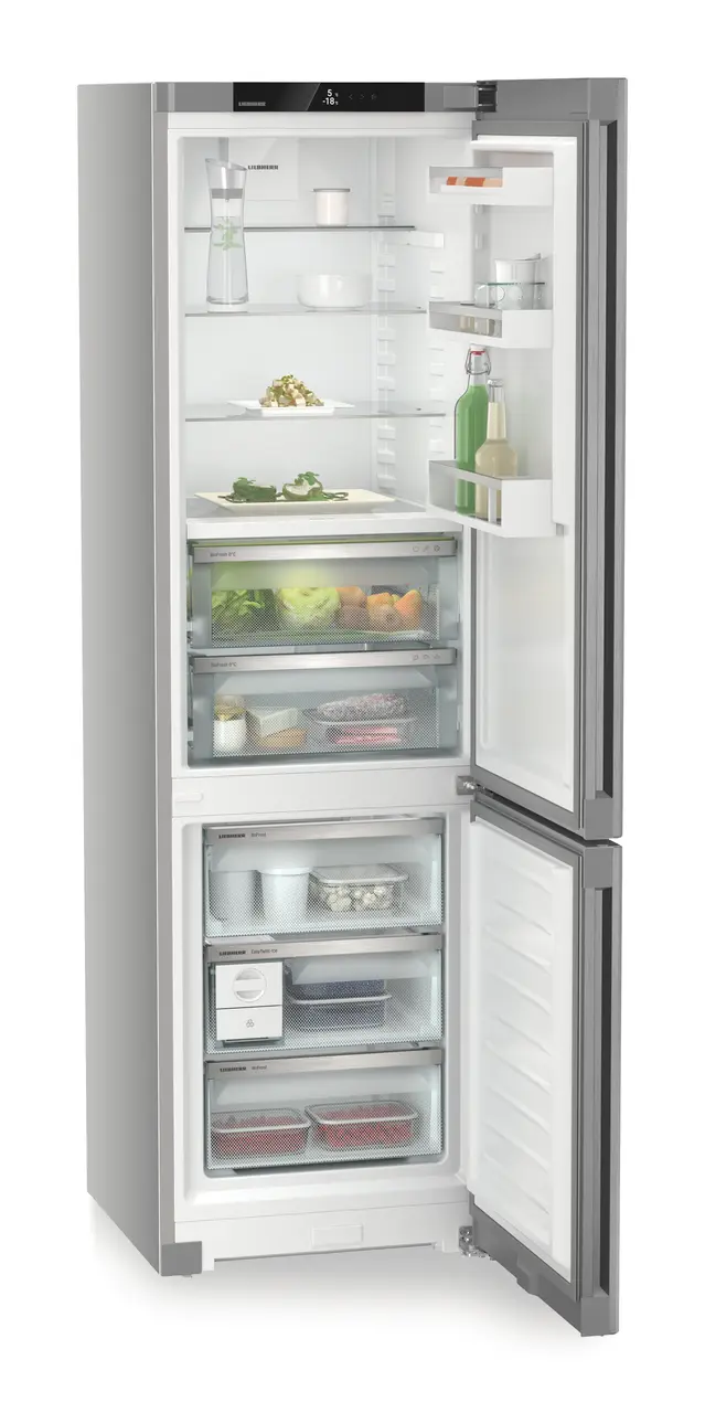 Product image, Perspective: oblique open decorated, Fridge-freezer with BioFresh and NoFrost, Casing colour: silver, Door colour: Steelfinish