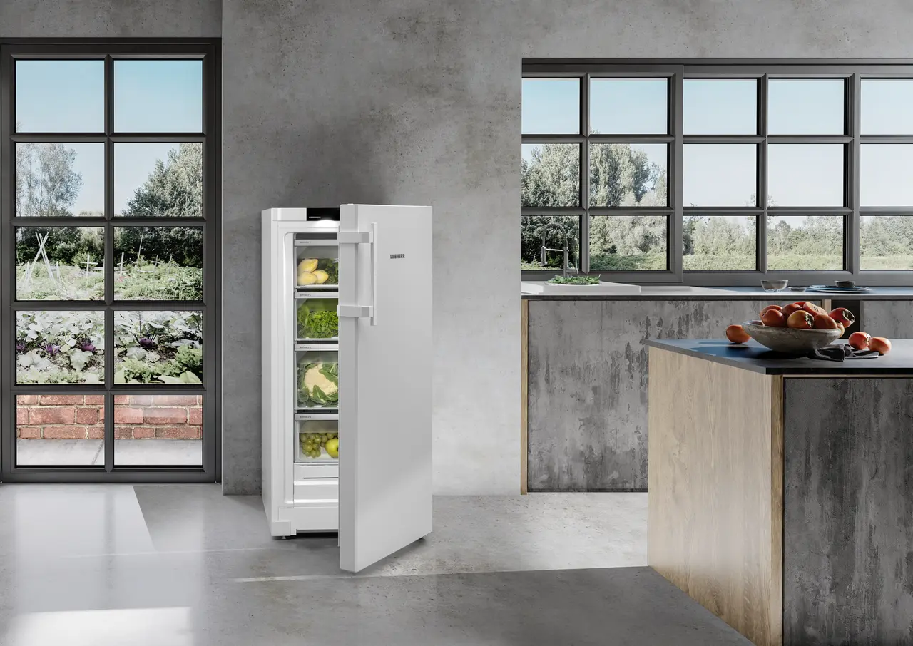 Produkt-Bild, Perspektive: Milieu, Vollraum-BioFresh-Kühlschrank, Gehäusefarbe: Weiß, Türfarbe: Weiß