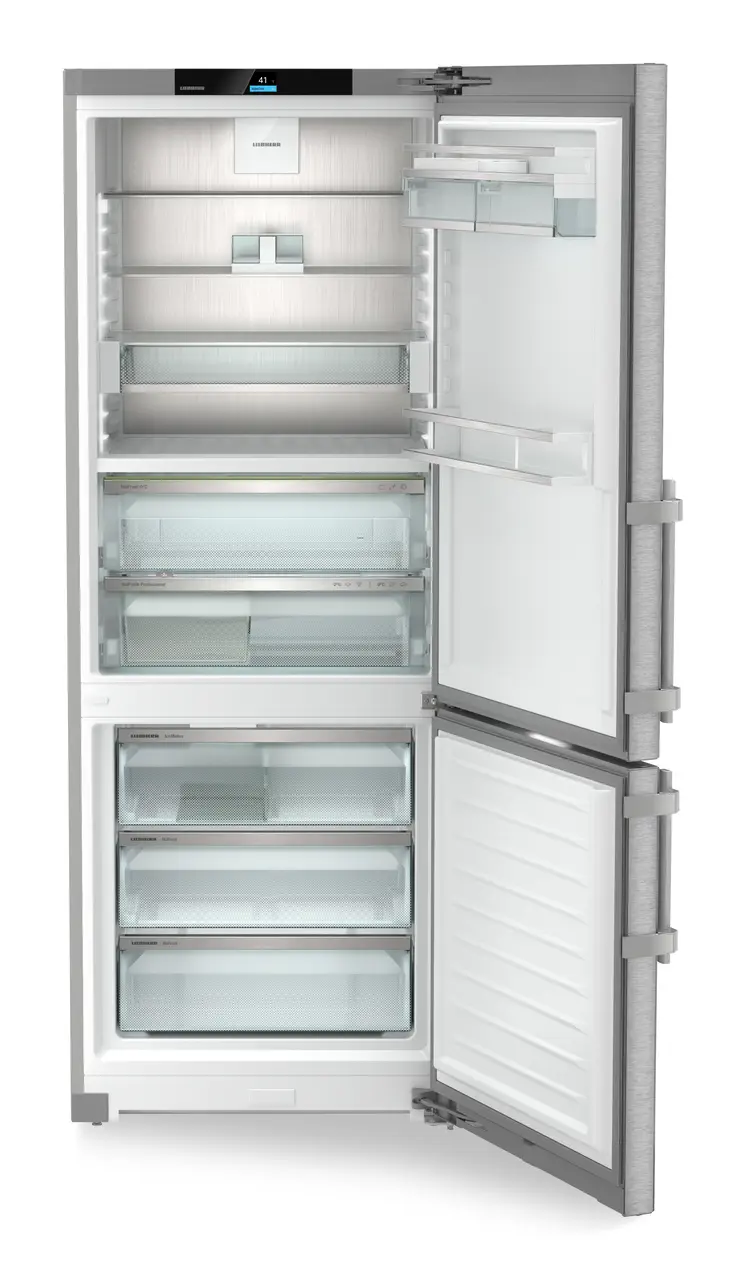 Product image, Perspective: straight open empty, Fridge-freezer with BioFresh Professional and NoFrost, Casing colour: silver, Door colour: stainless steel