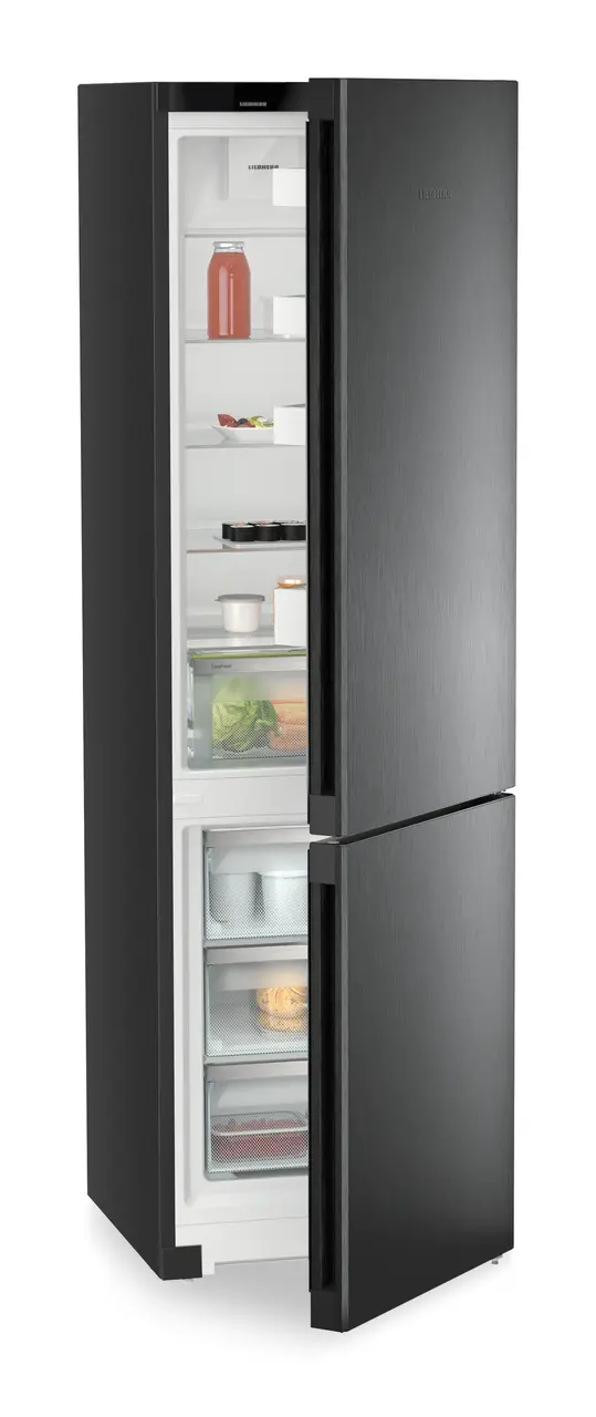 Produkt-Bild, Perspektive: schräg halb offen dekoriert, Kühl-Gefrierkombination mit EasyFresh und NoFrost, Gehäusefarbe: Schwarz, Türfarbe: BlackSteel