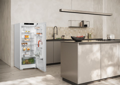 Produkt-Bild, Perspektive: Milieu, Standkühlschrank mit EasyFresh, Gehäusefarbe: Weiß, Türfarbe: Weiß