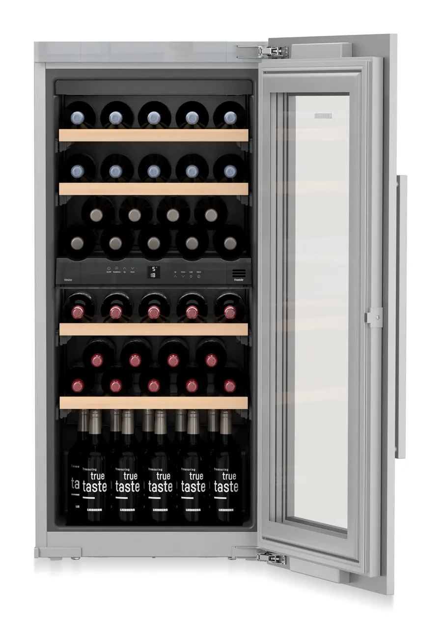 Product image, Perspective: special form, Built-in multi-temperature wine cabinet, Casing colour: silver, Door colour: silver