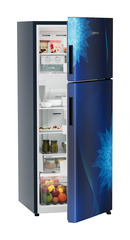 Product image, Perspective: oblique half-open decorated, Fridge-freezer with NoFrost, Casing colour: blue, Door colour: Blue Mystiq
