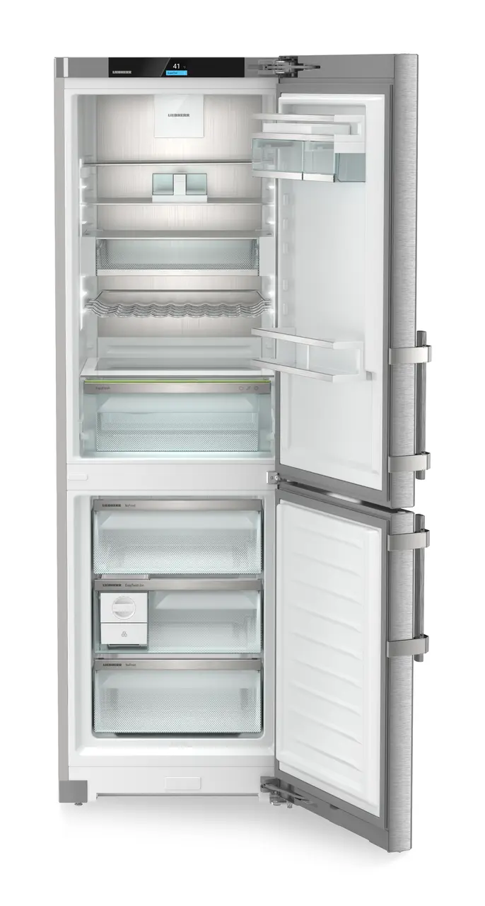 Product image, Perspective: straight open empty, Combined fridge-freezers with EasyFresh and NoFrost, Casing colour: silver, Door colour: stainless steel