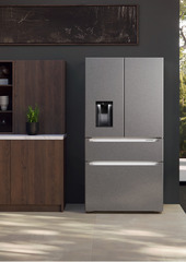 Slika izdelka, Perspektiva: Ambient, Hladilnik z zamrzovalnikom s francoskimi vrati z 2 zamrzovalnima predaloma in razpršilnikom vode in ledenih kock, Barva ohišja: srebrna, Barva vrat: nerjavno jeklo