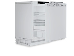 Product image, Perspective: oblique open empty, Refrigerator suitable for undercounter installation