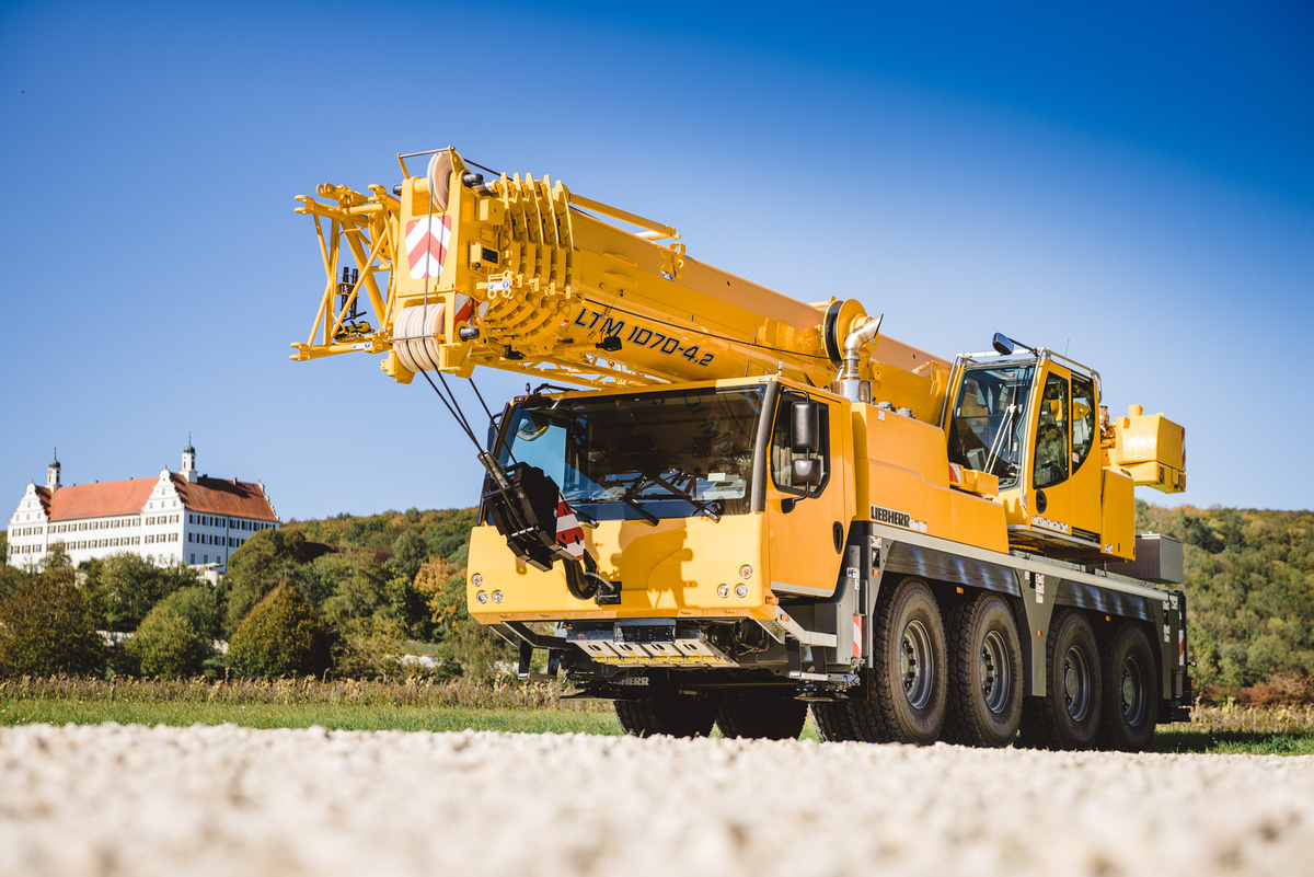 LTM 1070-4.2 Mobile crane - Liebherr