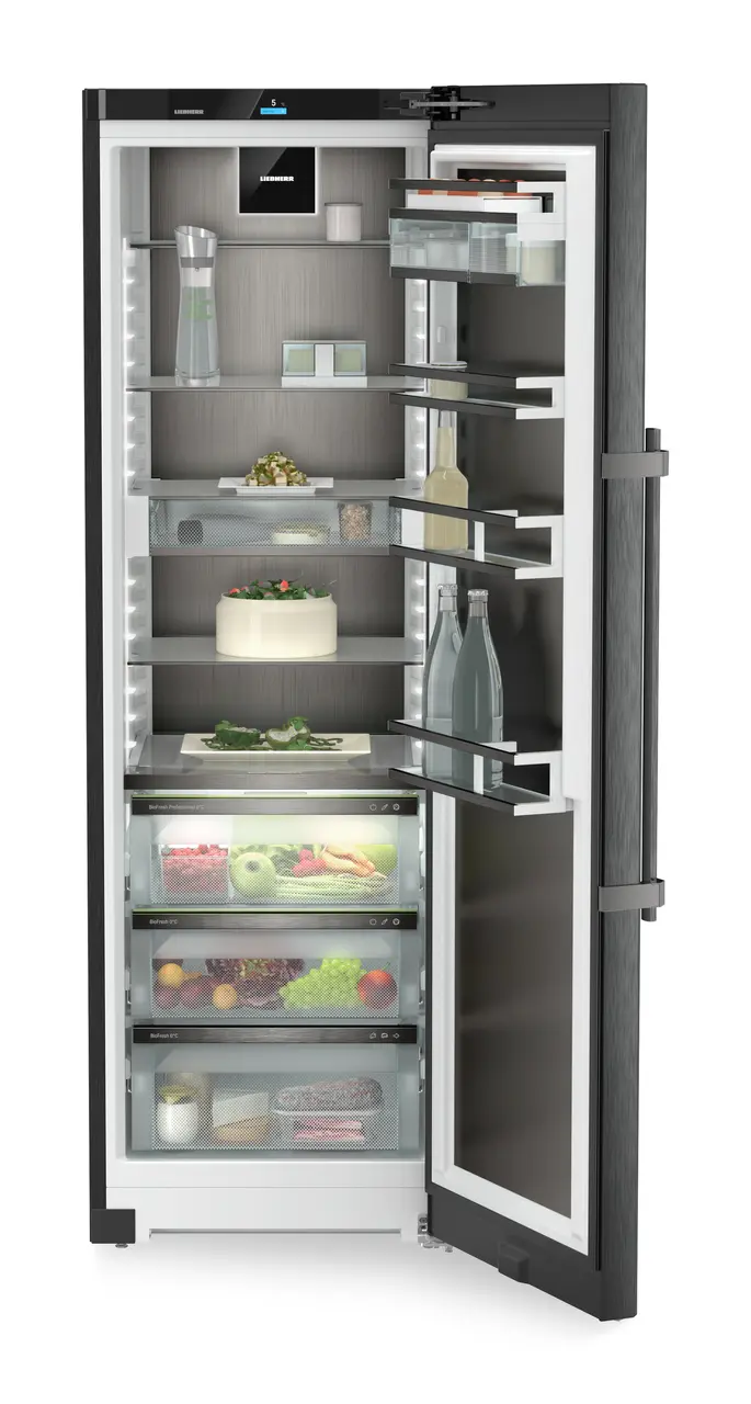Product image, Perspective: straight open decorated, Freestanding refrigerator with BioFresh Professional, Casing colour: BlackSteel, Door colour: BlackSteel