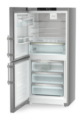 Product image, Perspective: oblique open empty, Combined fridge-freezers with EasyFresh and NoFrost, Casing colour: silver, Door colour: stainless steel