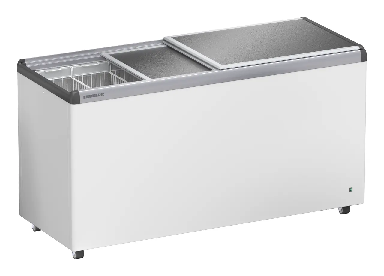 Product image, Perspective: oblique half-open empty, Ice-cream chest freezer, Casing colour: white