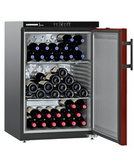 Изображение продукции, Перспектива: Под углом, с открытой дверцей, с продуктами, Винный шкаф с климатизацией, Цвет корпуса: черный, Цвет дверцы: бордово-красный