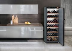 Product image, Perspective: milieu, Wine storage cabinet, Casing colour: black, Door colour: black