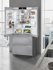 Product image, Perspective: milieu, Fridge-freezer with BioFresh and NoFrost, Casing colour: stainless steel, Door colour: stainless steel