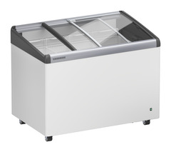 Изображение продукции, Перспектива: Под углом, с полуоткрытой дверцей, без продуктов, Морозильный ларь для мороженого, Цвет корпуса: белый