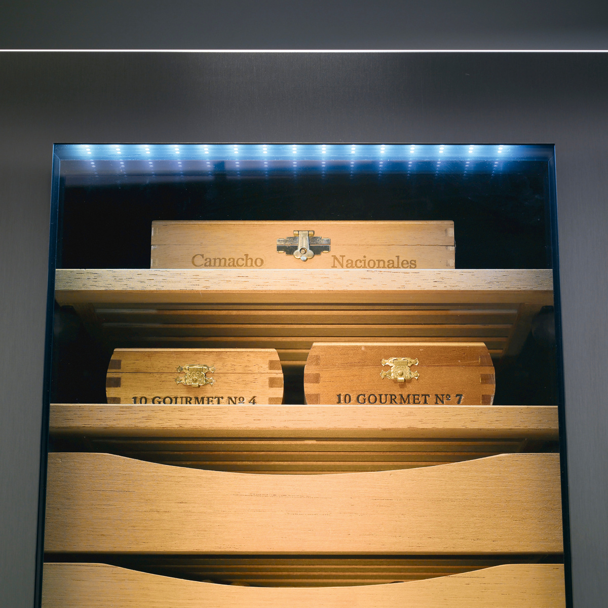 Liebherr ZKes 453 Humidor: Precíziós szabályozás