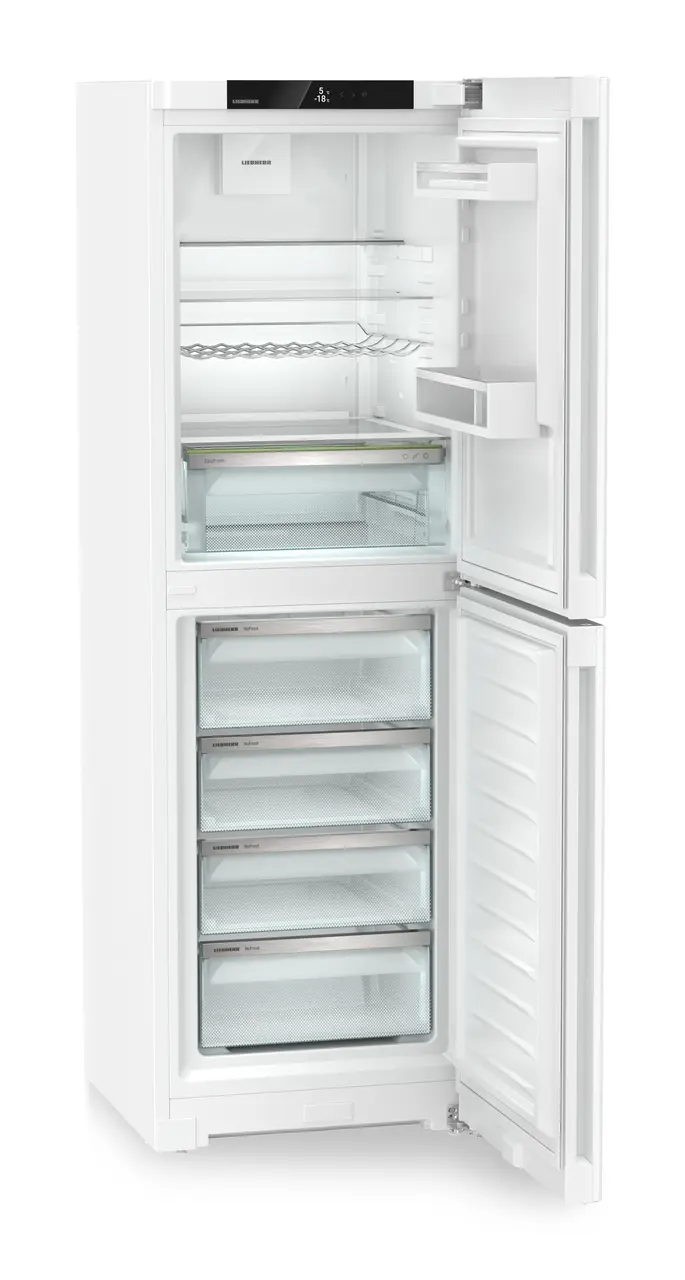 Produktbillede, Perspektiv: Skrå åben tom, Køle-frysekombination med EasyFresh og NoFrost, Kabinetfarve: Hvid, Dørfarve: Hvid