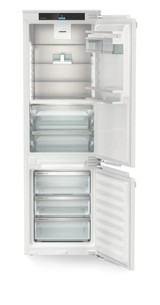 Product image, Perspective: straight open empty, Combined refrigerator-freezer with BioFresh and NoFrost for integrated use