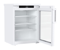 Obraz produktu, Perspektywa: Pod kątem, otwarte, puste, Chłodziarka do zabudowy pod blat z chłodzeniem statycznym, Kolor obudowy: Biała, Kolor drzwi: Biała
