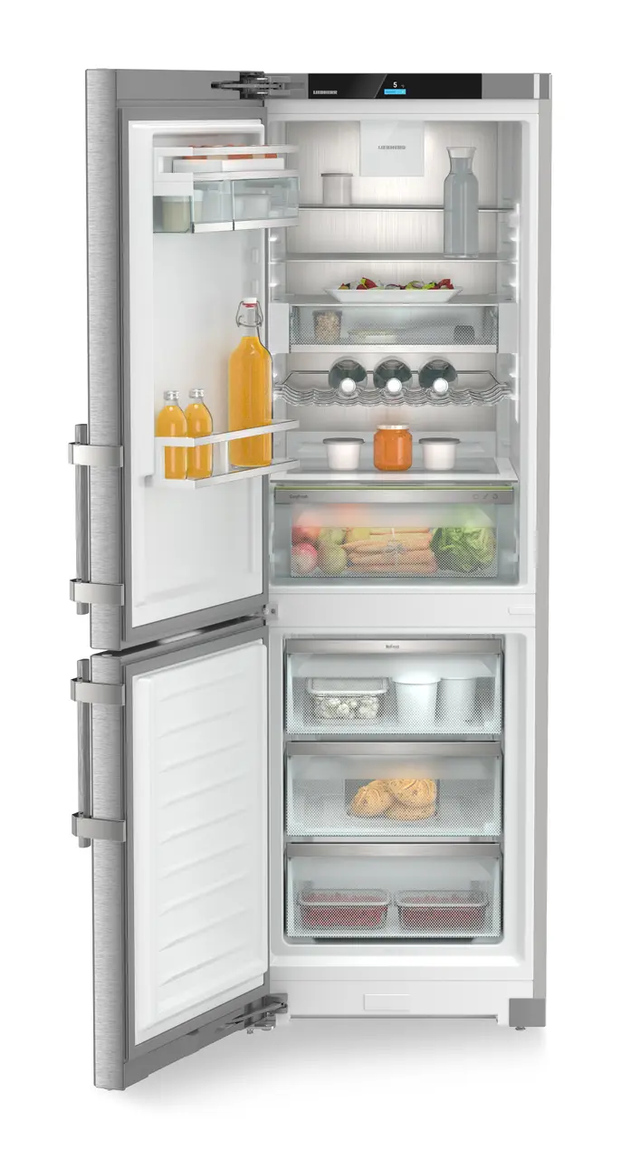 Product image, Perspective: straight open decorated, Combined fridge-freezers with EasyFresh and NoFrost, Casing colour: silver, Door colour: stainless steel