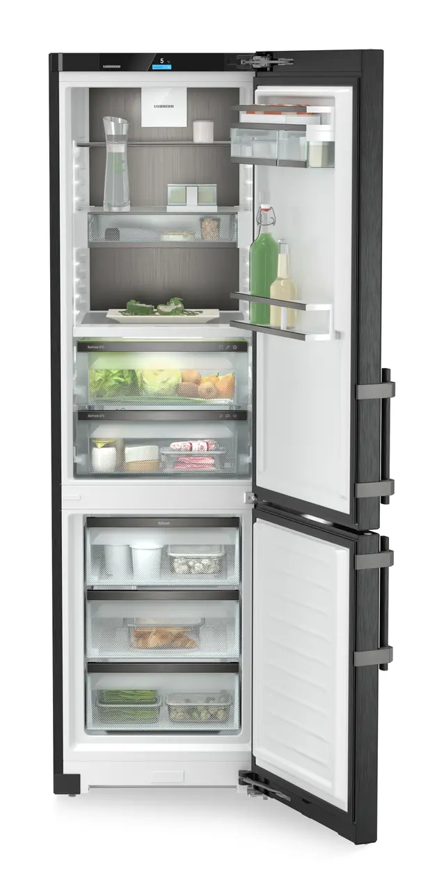 Product image, Perspective: straight open decorated, Fridge-freezer with BioFresh and NoFrost, Casing colour: BlackSteel, Door colour: BlackSteel
