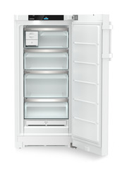 Product image, Perspective: straight open empty, Freestanding freezer with NoFrost and EasyTwist-Ice, Casing colour: white, Door colour: white