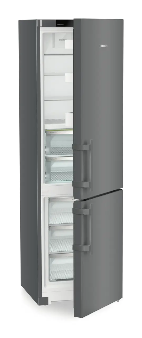 Obrázok produktu, Perspektíva: Šikmo, spotrebič polootvorený, prázdny, Kombinácia chladničky a mrazničky s BioFresh a NoFrost