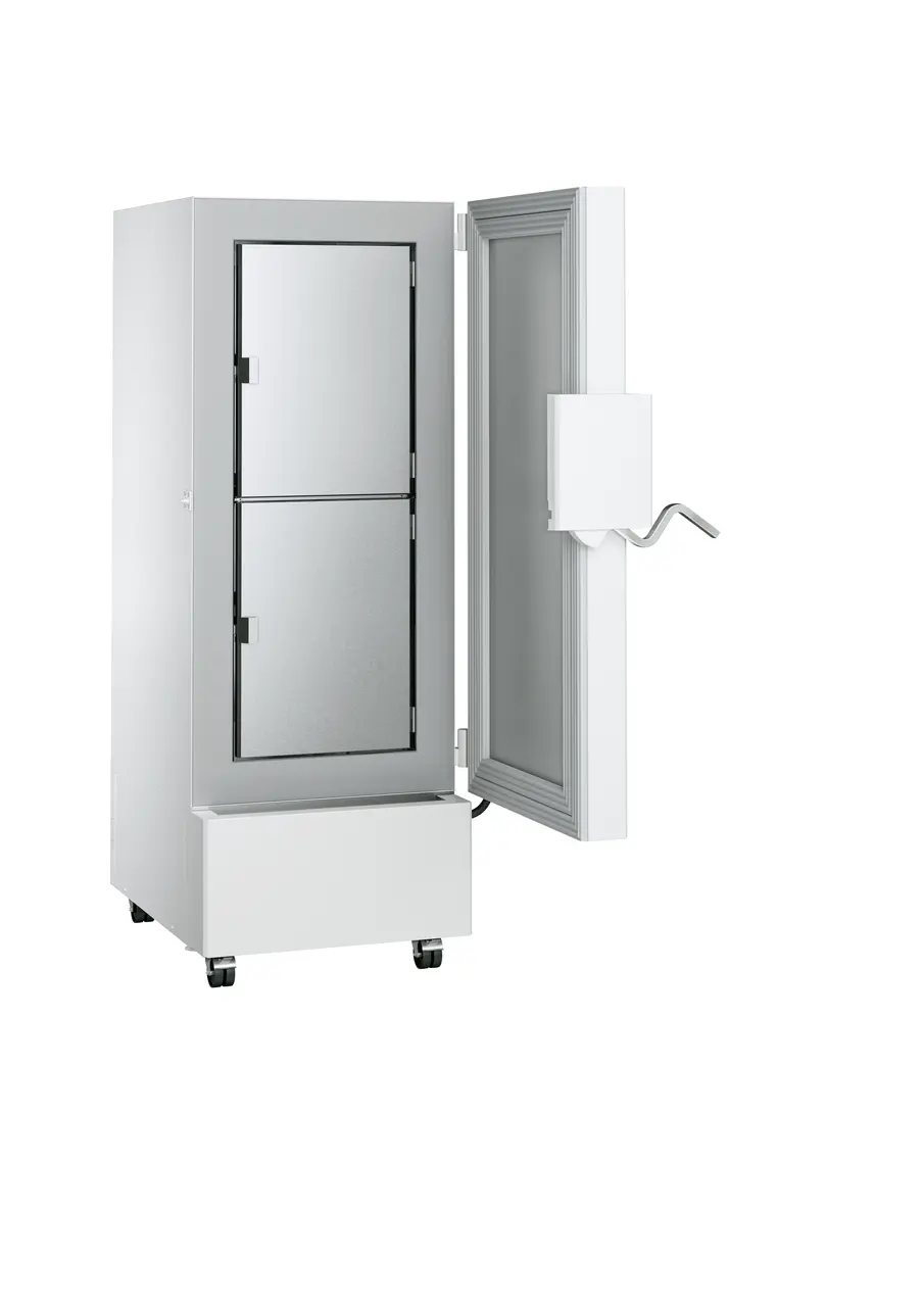 Obrázek výrobku, Perspektiva: Zešikma otevřený prázdný, Laboratorní mrazák pro velmi nízké teploty, Barva skříně: bílá, Barva dveří: bílá